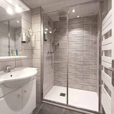 Du Cret Rond Hotel 3*